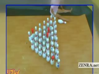 Subtitled japonská amatér bowling hra s čtveřice